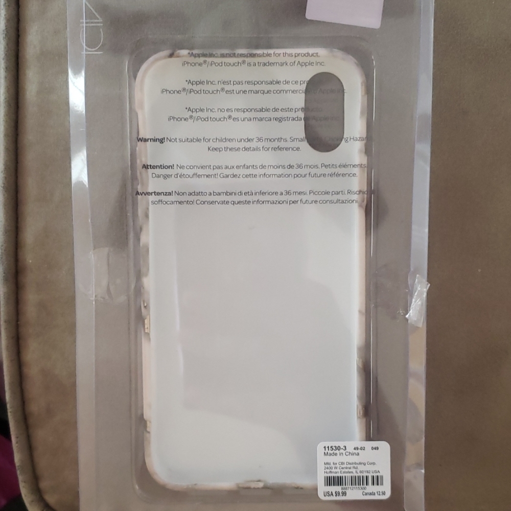 iPhone XR Case - Picture 2 of 4